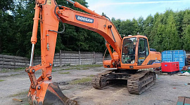 Doosan SOLAR 225NLC-V