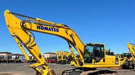 Komatsu PC300-8M0